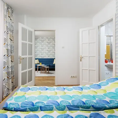 Sun Hill Apartment Apartment *